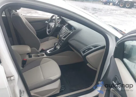 2014 Ford Focus Se from USA, damaged, VIN 1FADP3F23EL425828